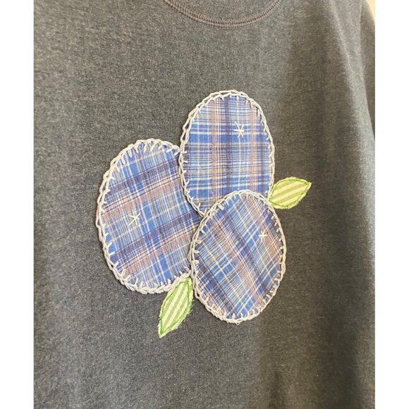 Hanes Blue-Gray Sweatshirt With Hand-Embroidered Plaid Blueberries Size M - Picture 2 of 5